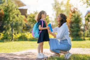 criança em transição escolar
